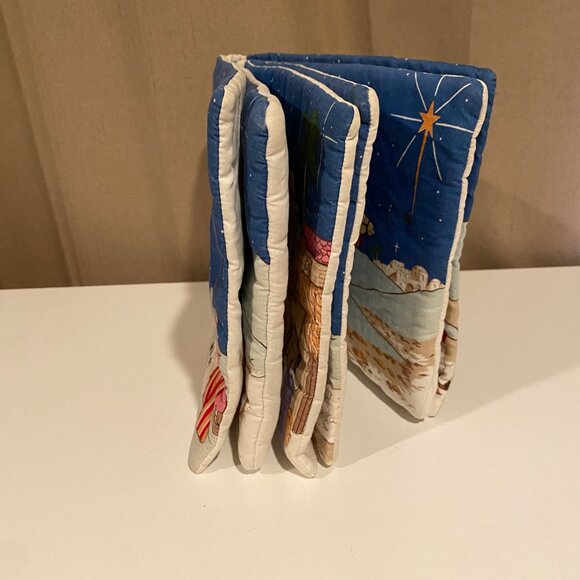 Follow The Star Fabric Soft Book Child’s Story of the First Christmas 8"x9.5" - Picture 2 of 5